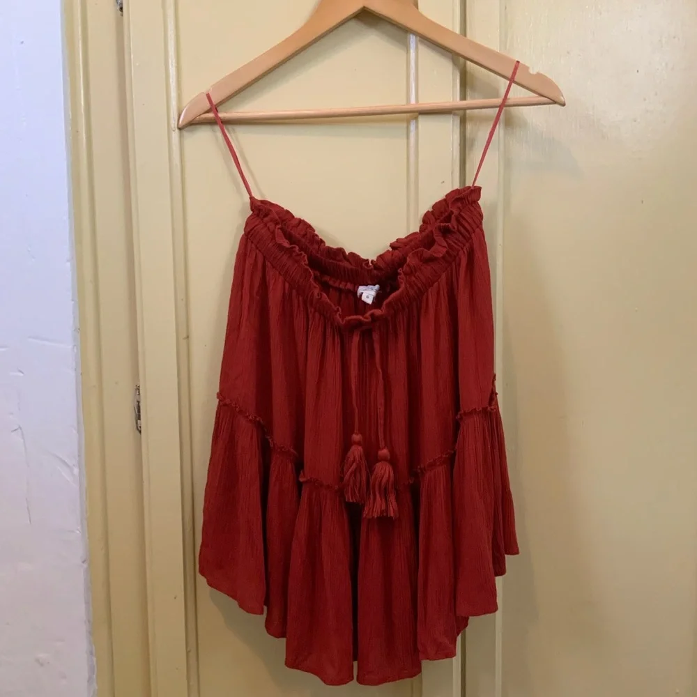 Elan Ruffle Mini Skirt - Picture 3 of 6